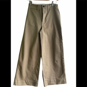 Woman’s J-crew maxwell khakis size 25